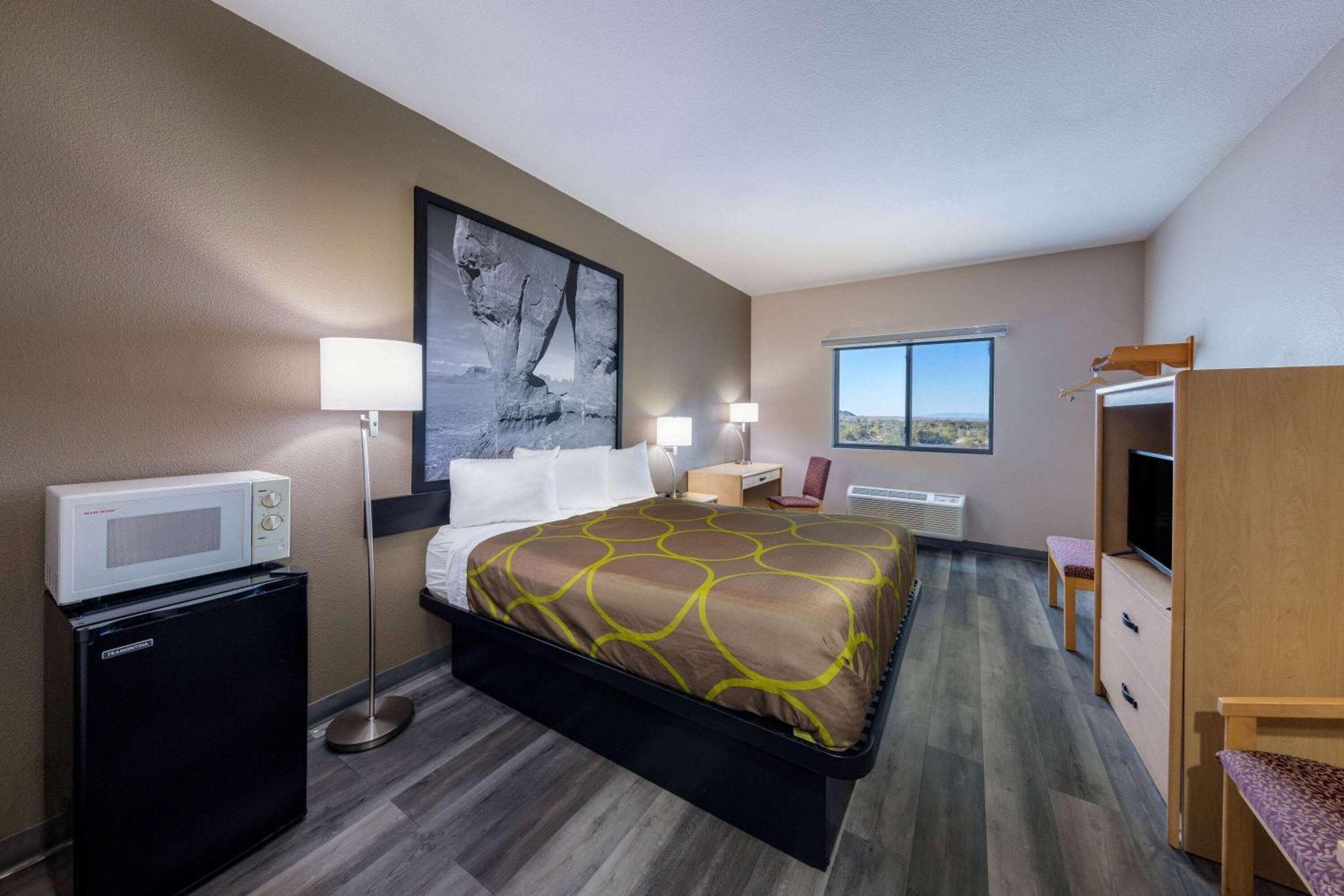 Super 8 By Wyndham Quartzsite Az Hotel Екстериор снимка